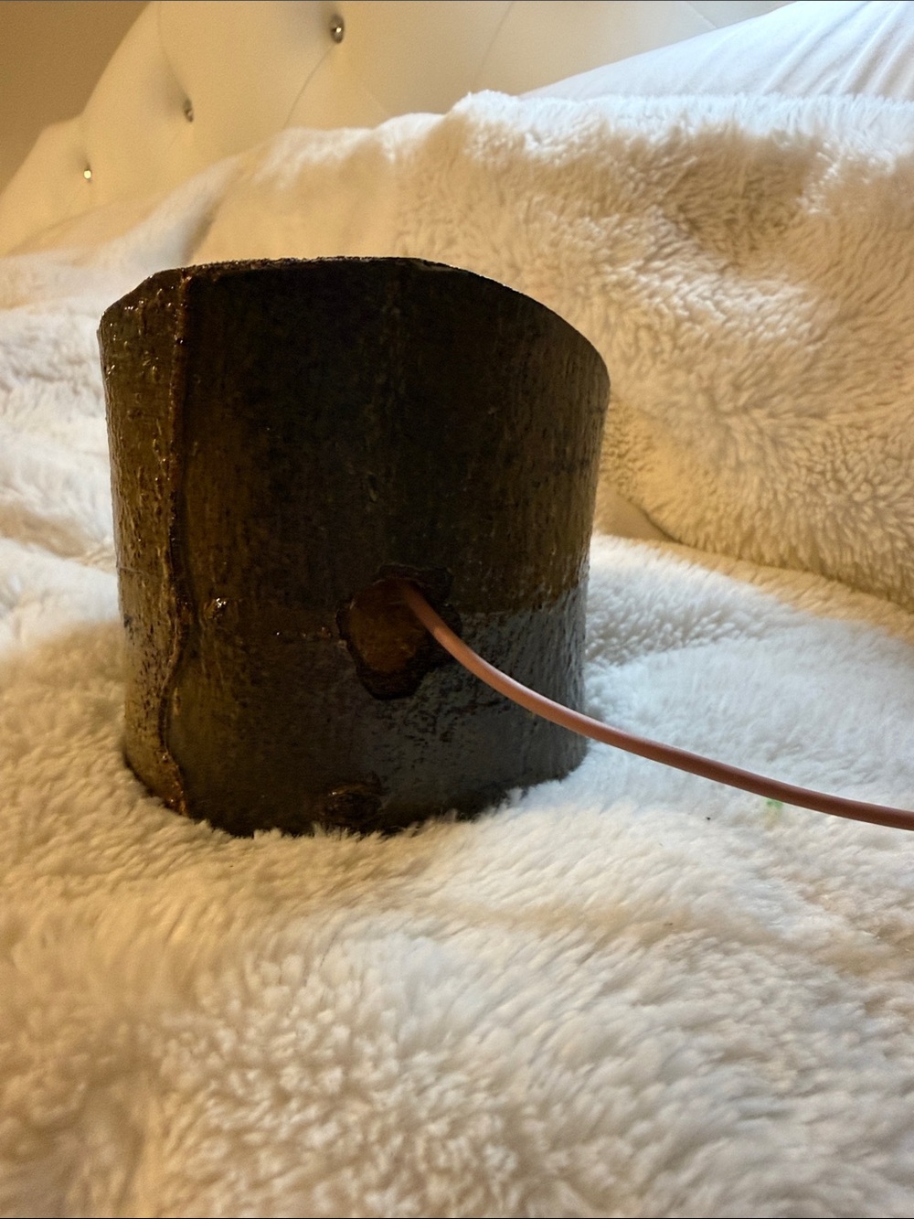 Aspen wood phone charger - Picture 3 of 7